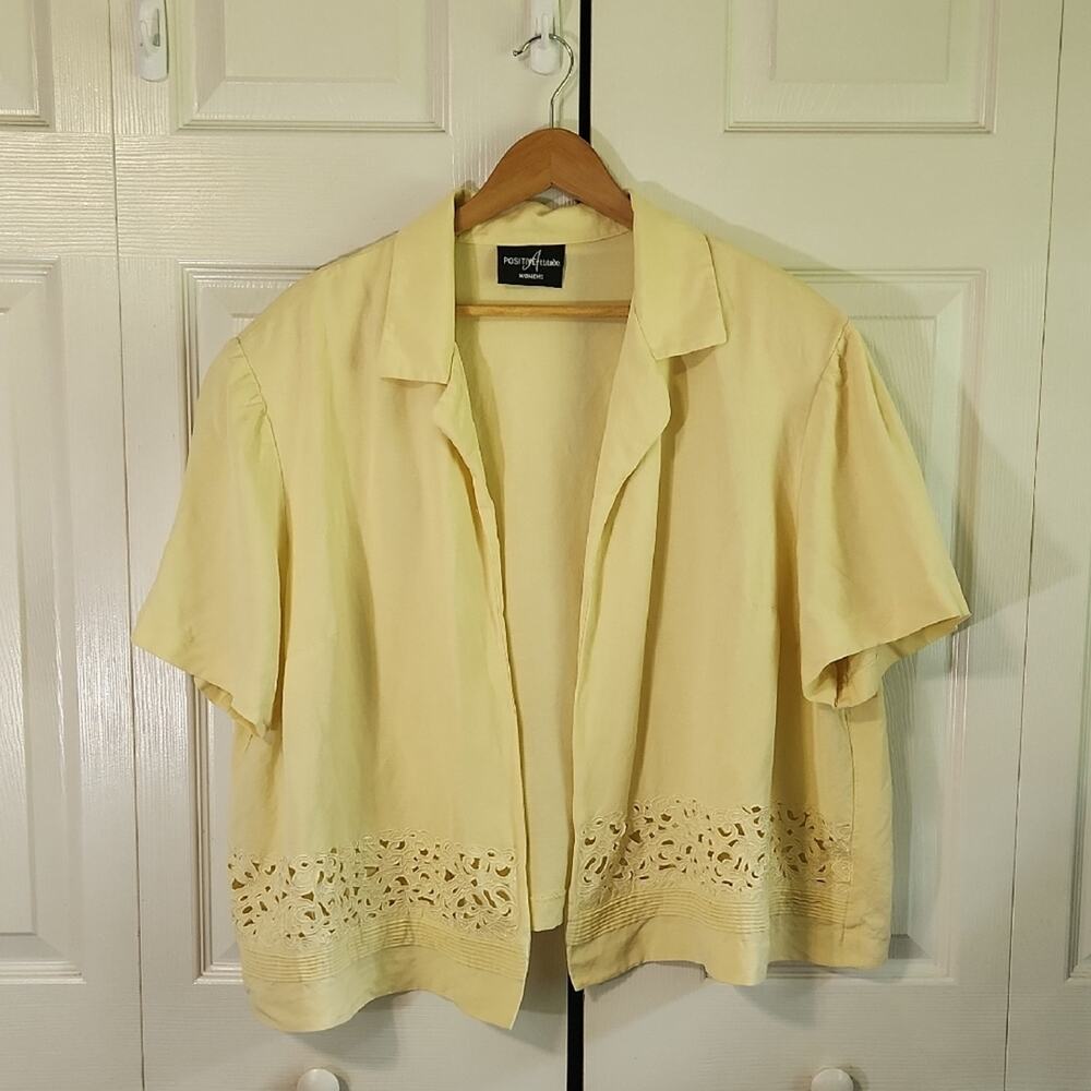 Positive Attitude Womens Butter Yellow Short Sleeve Blazer SZ 2X/3X Embroidered